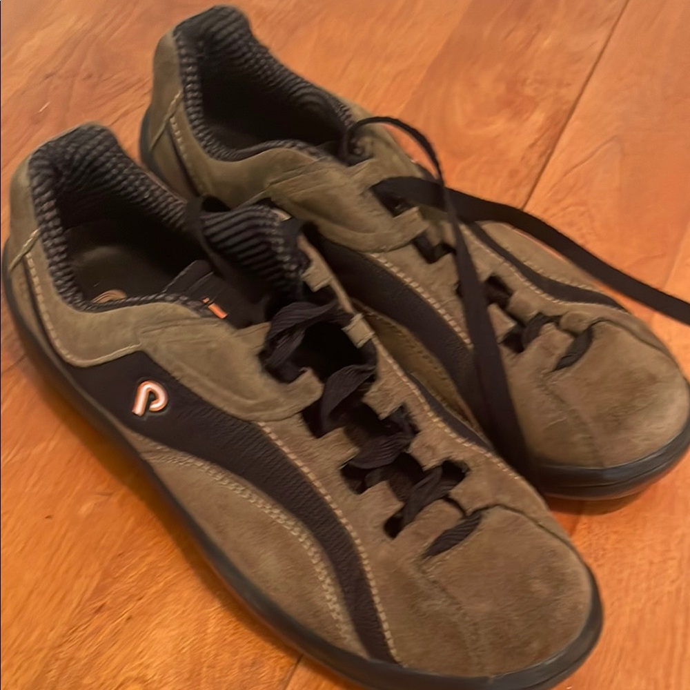 Men's Olive and Black Sneakers